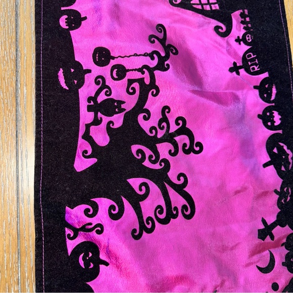 Halloween Table Runner, Purple/Black-Happy Halloween - Picture 5 of 6
